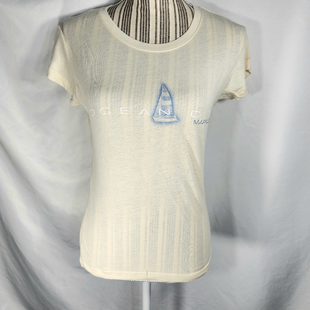 NLA NWT Ocean City, MD Cotton Off White Short Sleeve Tee Shirt w/Sail Boat Large